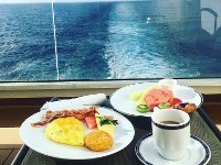breakfast on a cruise