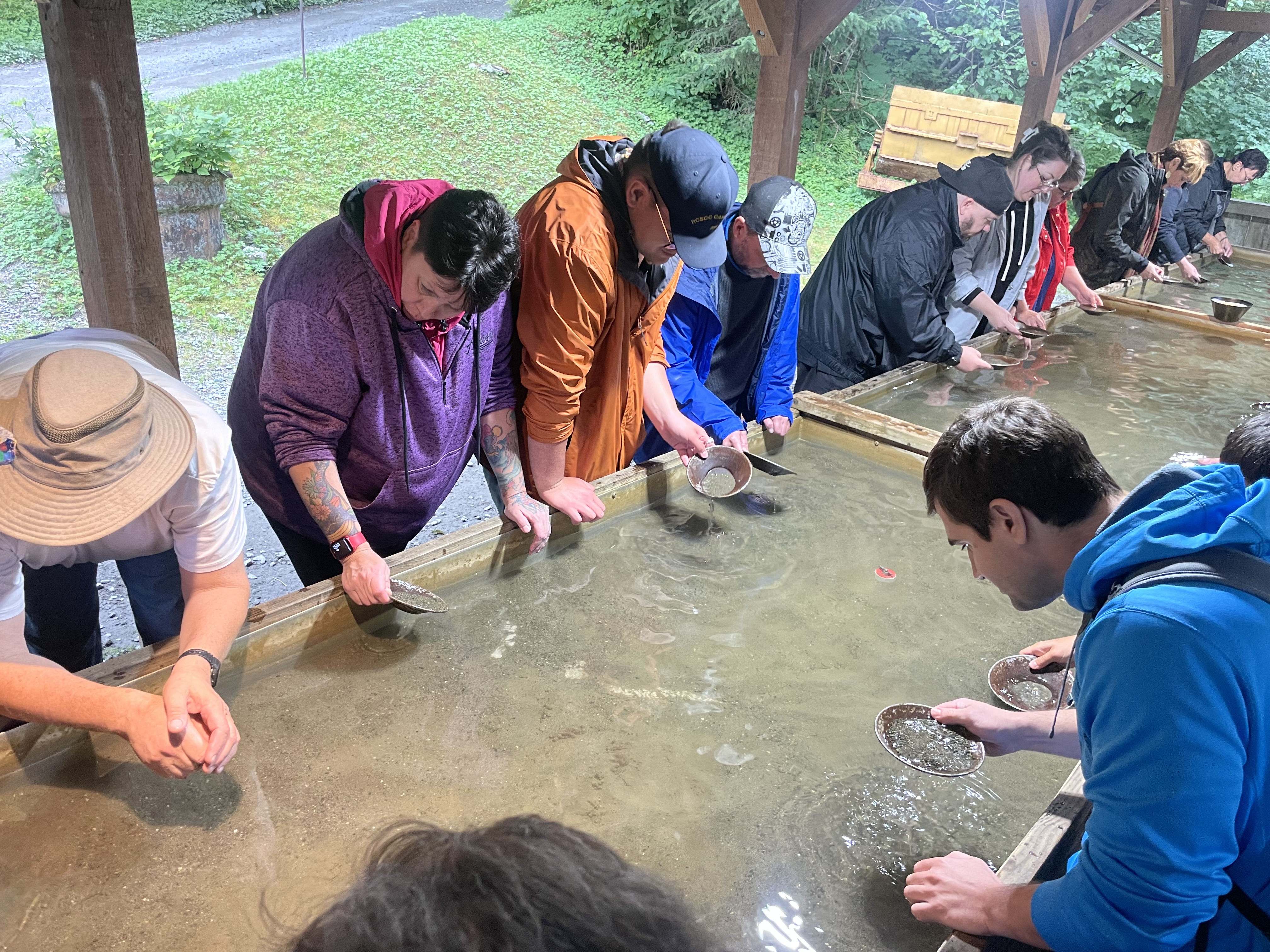 Elite Cruises Panning for Gold Elite Cruises Panning for Gold